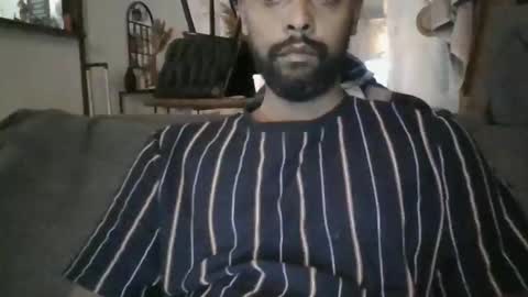 Snapshot of python974 chatting on September 28, 5:33 pm Python online show from September 28, 5:33 pm