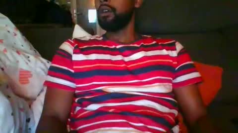 Snapshot of python974 chatting on October 13, 2:13 am Python online show from October 13, 2:13 am