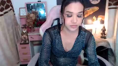 Queen Agatha online show from November 3, 2:40 pm