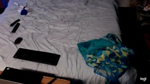 Snapshot of quay17 chatting on September 20, 12:41 pm Quay17 online show from September 20, 12:41 pm