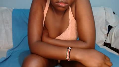 emmie online show from January 19, 1:43 am