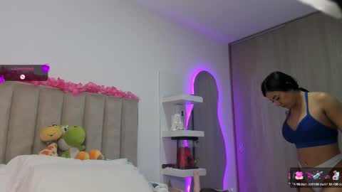  QUEEN ANTONELLA  online show from March 4, 11:51 am