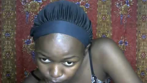 Snapshot of queen_banice chatting on September 16, 8:23 pm queen_banice online show from September 16, 8:23 pm