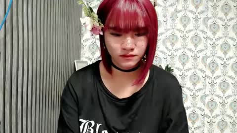 Snapshot of queen_elicktra chatting on March 4, 3:55 am JOY online show from March 4, 3:55 am
