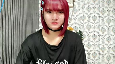 Snapshot of queen_elicktra chatting on February 24, 1:21 pm JOY online show from February 24, 1:21 pm