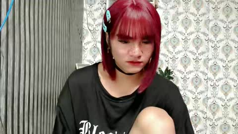 Snapshot of queen_elicktra chatting on February 21, 6:48 pm JOY online show from February 21, 6:48 pm