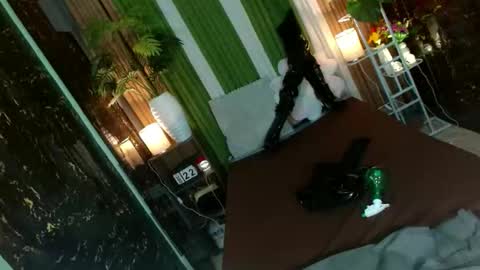 Kendal  online here from 6am-3pm philippine time online show from December 22, 1:23 am