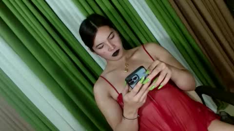 Snapshot of queen_kendalx19 chatting on September 26, 12:40 am Kendal online here from 6am-3pm philippine time online show from September 26, 12:40 am