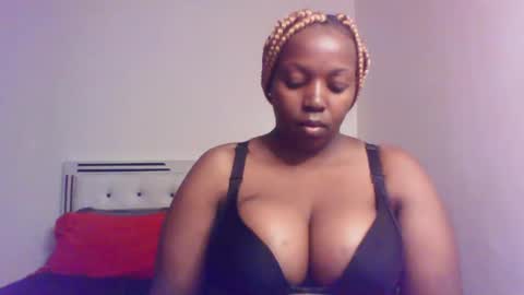 QUEEN online show from April 4, 11:39 am