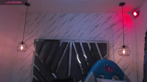   online show from October 13, 11:34 am