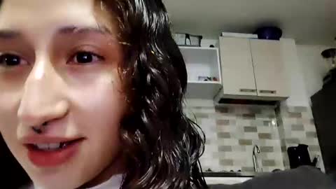 Snapshot of queenjenn__ chatting on October 16, 9:57 pm QUEENJEENN online show from October 16, 9:57 pm