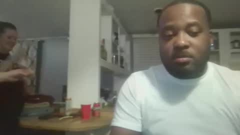 Snapshot of queenking55 chatting on October 14, 5:32 am Queen N King Fun Night online show from October 14, 5:32 am