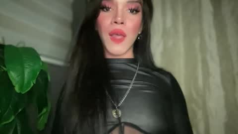 QUEEN online show from March 24, 7:09 pm