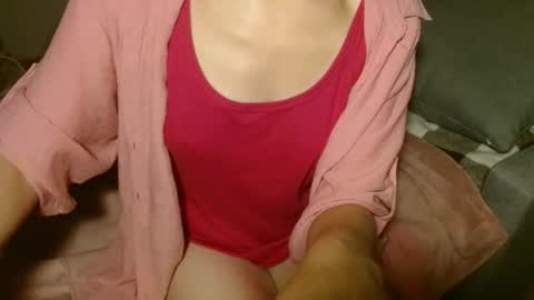 queenoftenderness online show from December 5, 10:51 pm