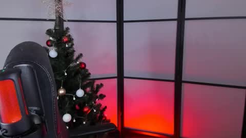 Rose online show from December 15, 4:47 pm