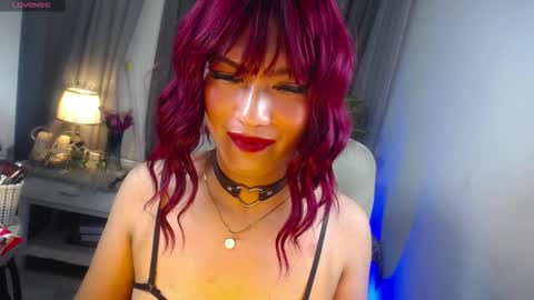 Snapshot of queensabbyvee chatting on September 29, 7:24 pm Sabrina online show from September 29, 7:24 pm