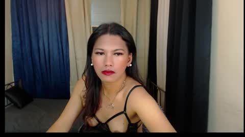 Snapshot of queensabbyvee chatting on February 11, 2:13 pm Sabrina online show from February 11, 2:13 pm