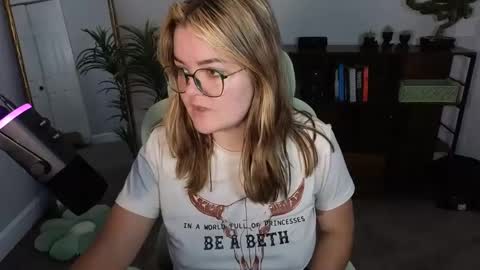 Bri online show from September 18, 3:10 am