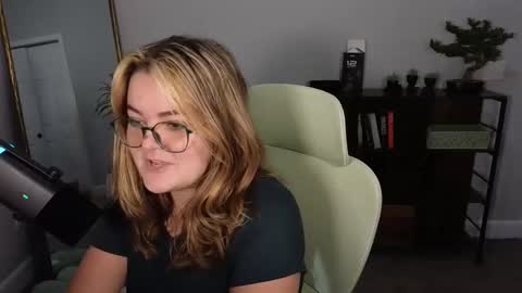 Bri online show from September 26, 3:47 am