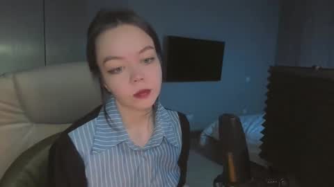 quietluxury online show from January 9, 6:57 pm