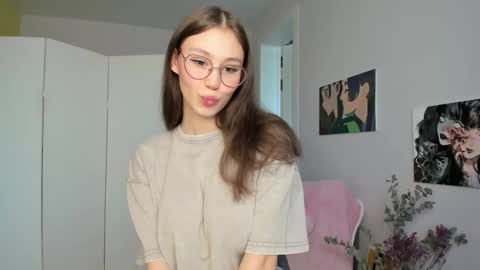 Leya online show from September 26, 10:34 am