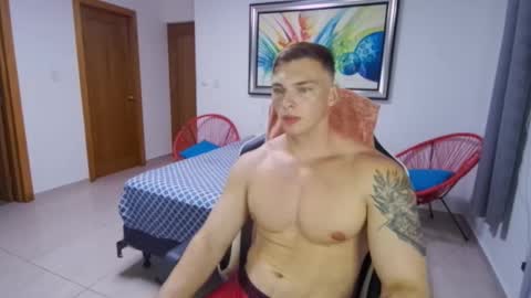 Snapshot of r9dima1998 chatting on October 9, 2:50 am Dmitry online show from October 9, 2:50 am