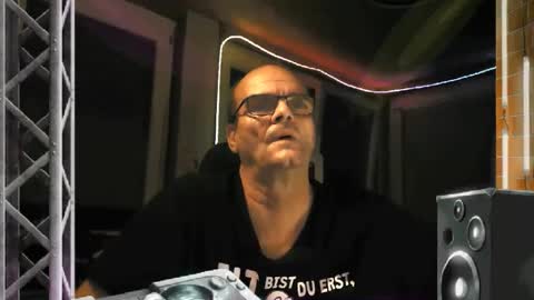 dj mike online show from October 13, 7:38 pm