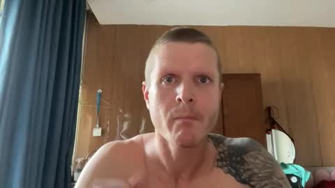 rabbit_eyes69 online show from November 12, 8:49 am