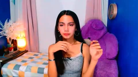 Rachel cummer online show from February 11, 8:05 am