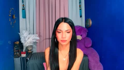 Rachel cummer online show from January 25, 1:52 pm