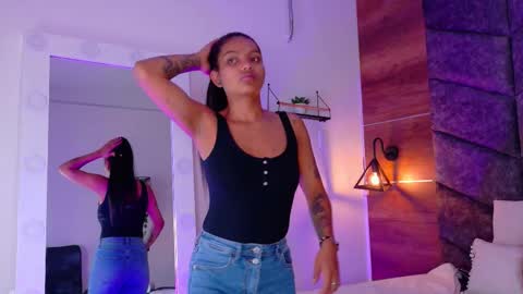 Snapshot of rachel_martinez chatting on September 22, 11:58 am RACHEL online show from September 22, 11:58 am