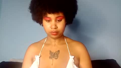 Snapshot of rachelannxd chatting on March 5, 2:57 am RachelAnn online show from March 5, 2:57 am