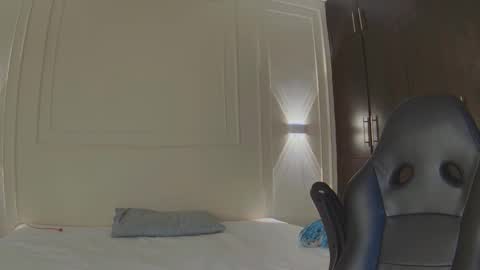 rachell_owen online show from December 23, 5:02 am