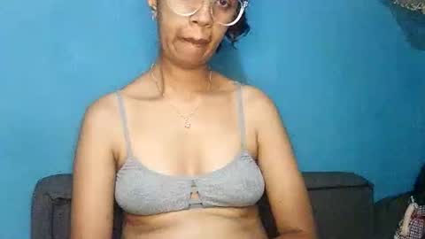 RachelShiny online show from April 12, 7:07 pm