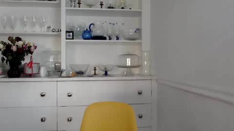 Racy Tracy online show from January 28, 8:15 pm