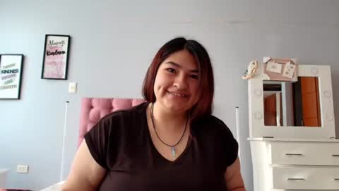 radiantgoddes online show from January 25, 1:08 pm