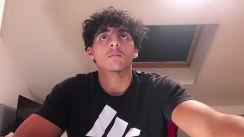 raes online show from December 10, 7:11 pm