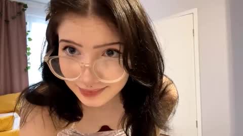 Riya online show from November 13, 10:18 am