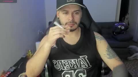 ragnar_lothbrok77 online show from March 18, 5:57 am