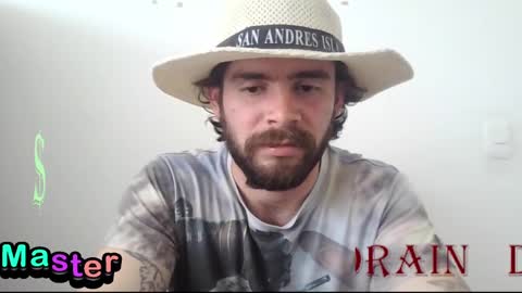 Snapshot of ragnor_vex chatting on September 26, 3:31 pm Ragnor vex online show from September 26, 3:31 pm