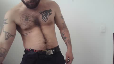 Snapshot of ragnor_vex chatting on February 13, 4:39 pm Ragnor vex online show from February 13, 4:39 pm