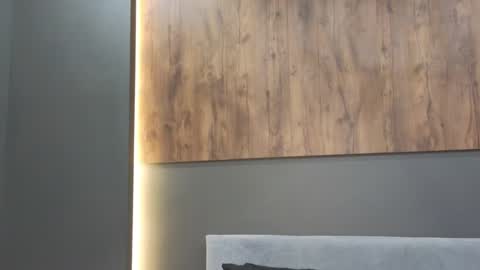 Snapshot of rainauge chatting on December 18, 10:57 pm Lisa online show from December 18, 10:57 pm