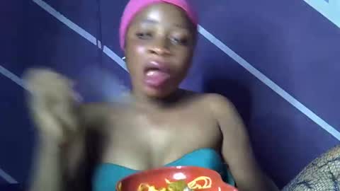 rainbow baby26 online show from March 25, 7:42 pm