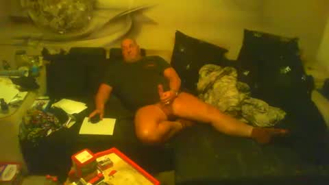 raintrops online show from April 9, 8:47 pm