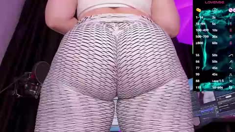 Laura online show from March 11, 3:58 am