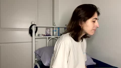 Ray Ray online show from February 19, 3:28 am