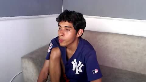 rami_hot0 online show from October 27, 7:36 pm