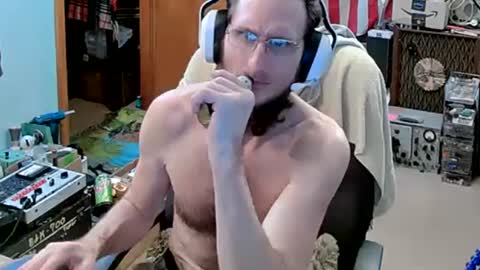 Snapshot of randalltotazz chatting on December 13, 3:49 am Randall online show from December 13, 3:49 am