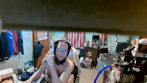 Snapshot of randalltotazz chatting on December 6, 10:13 pm Randall online show from December 6, 10:13 pm