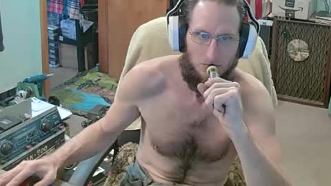 Snapshot of randalltotazz chatting on December 27, 4:43 pm Randall online show from December 27, 4:43 pm